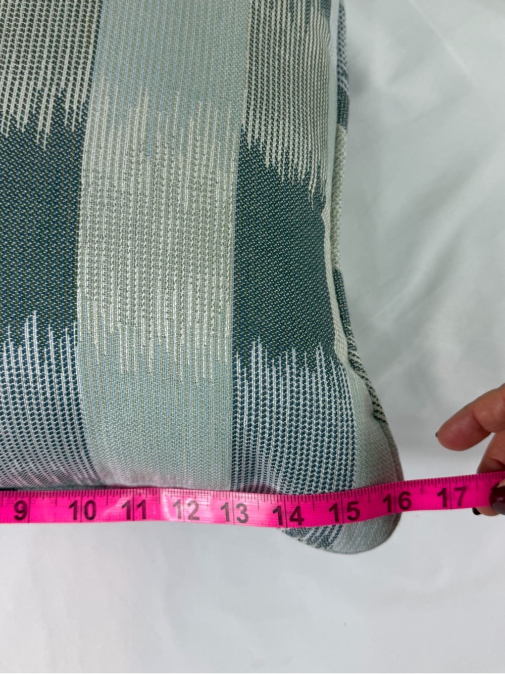 4 Sunbrella 20" X 20" Toss Pillows Coastal Calm Collection Blue Gray White NEW - Picture 12 of 13